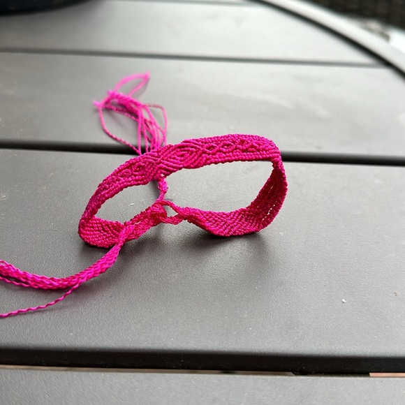 Hot pink friendship bracelet - Picture 2 of 2